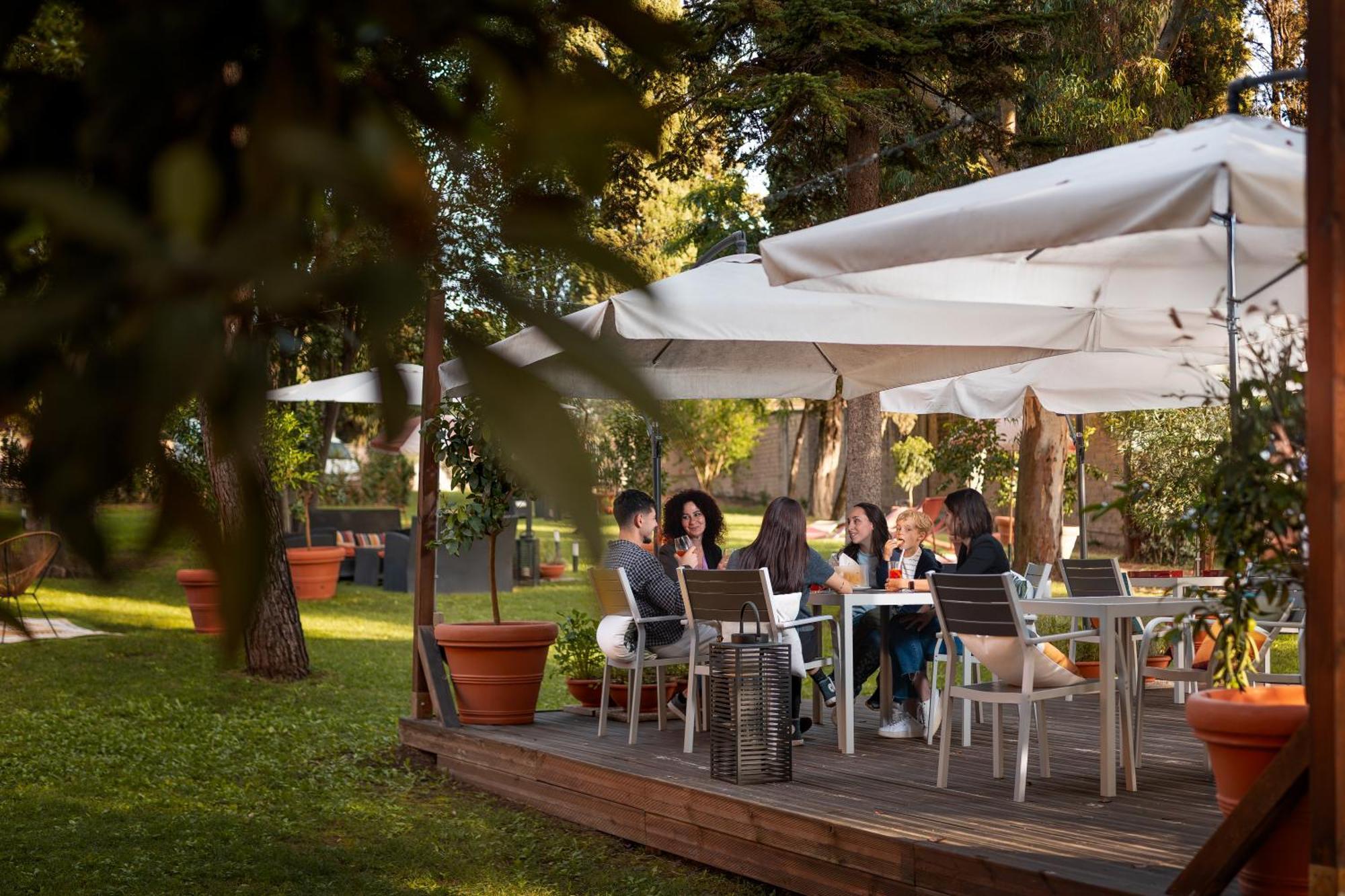 Garden Area Roma Eur Hotel Exterior photo