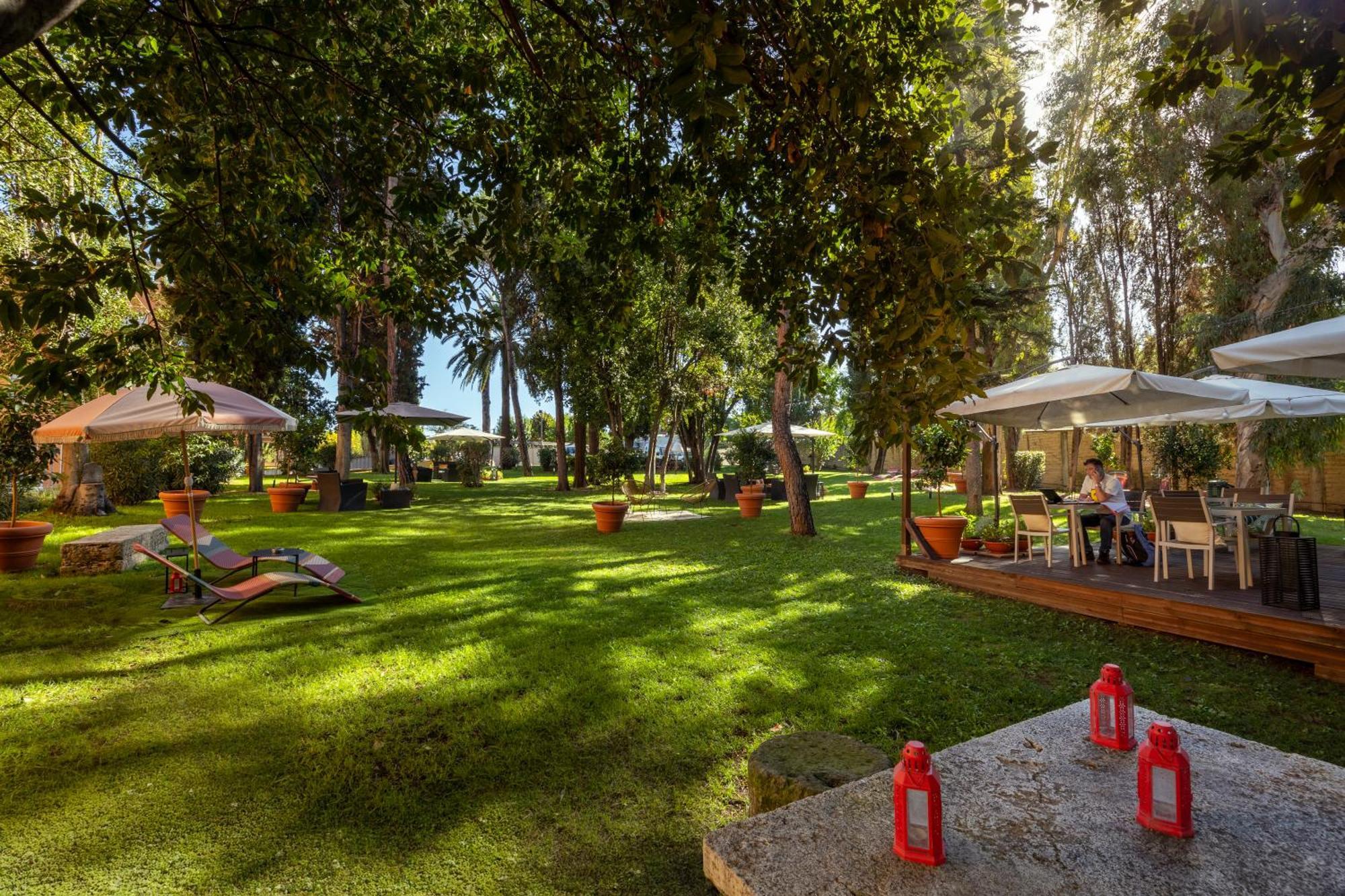 Garden Area Roma Eur Hotel Exterior photo